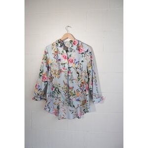 Chico's No Iron Button Down Shirt Women Size 2 Large Blue Floral Butterfly Print